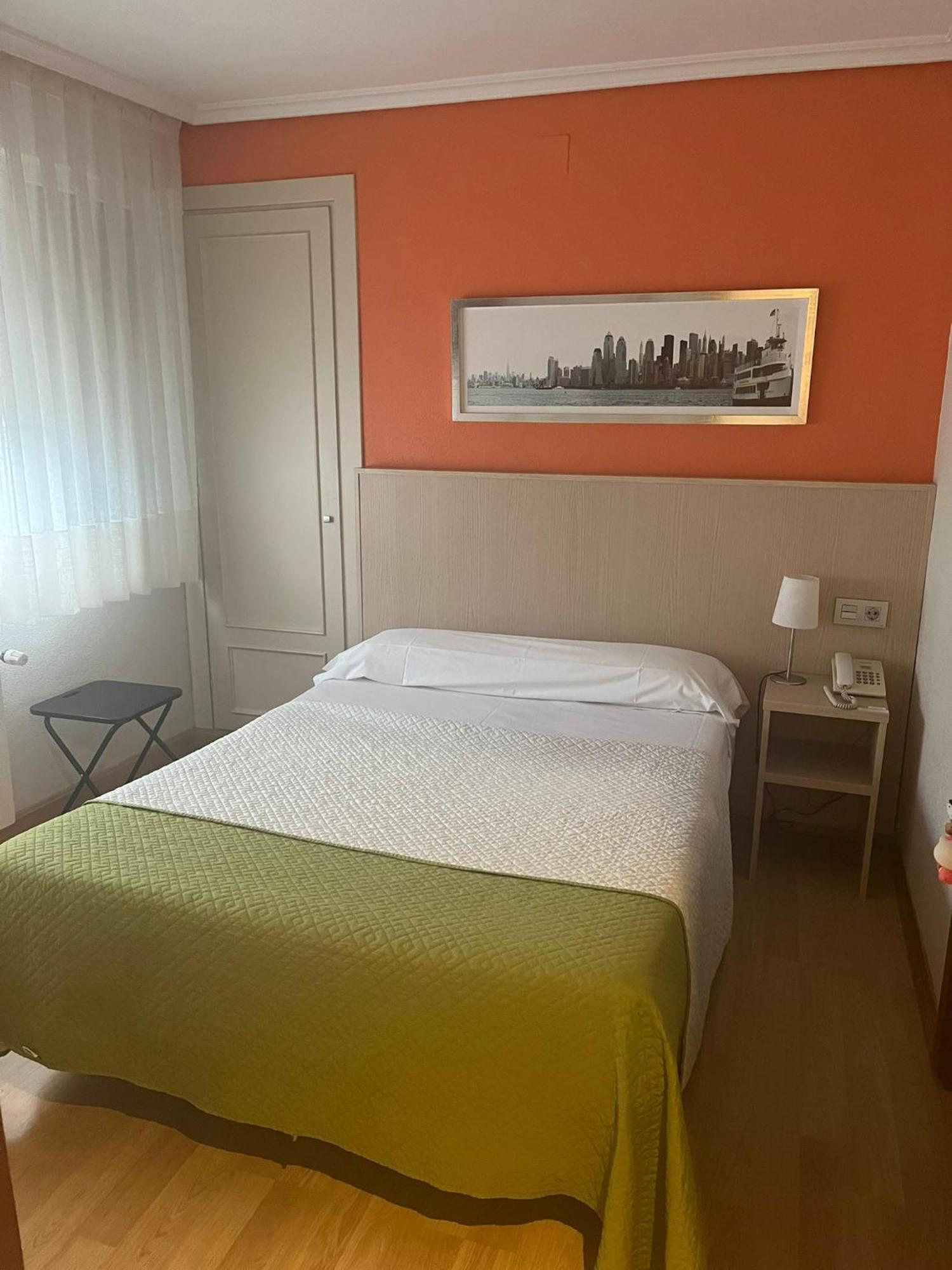 Hotel La Basilica Вента-де-Баньос Экстерьер фото